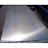 Лист алюминиевый рифленый квинтет 1x2000x3000 мм АМг2Н2Р ГОСТ 21631-2023